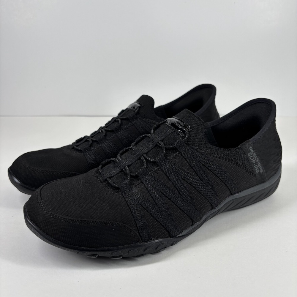 Skechers Breathe-Easy Roll-With-Me Women's 9 Black Relaxed Fit Walking Sneakers